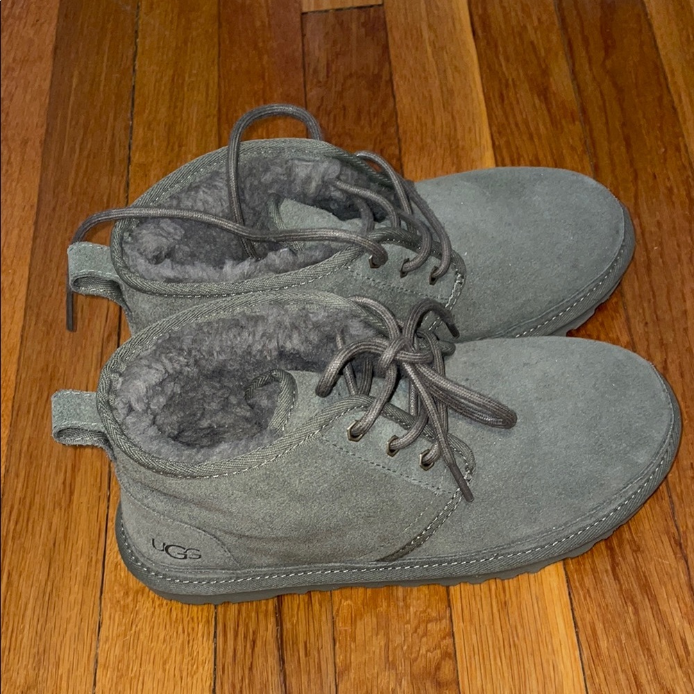 UGG women Green Suede Boots